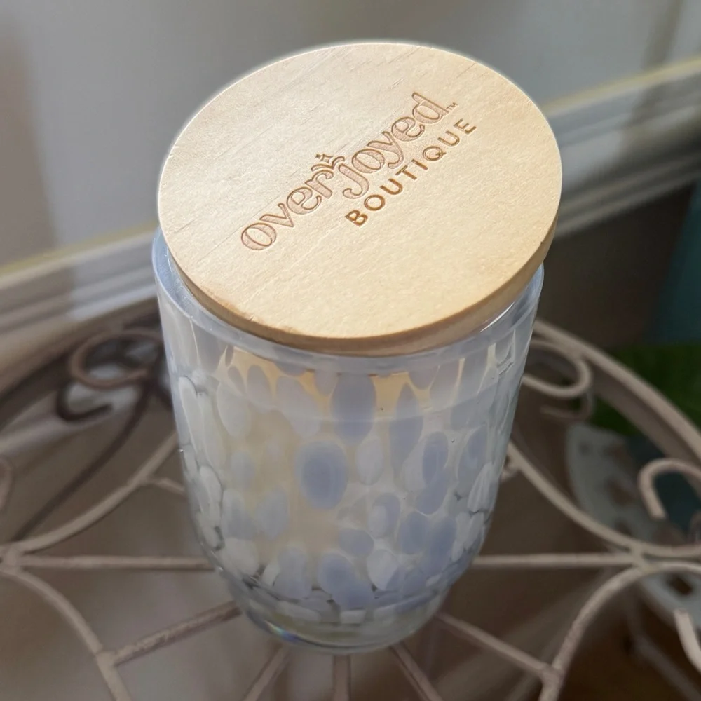 Glass Candle — Sea Salt & Bergamot - 8 Oz, Overjoyed Boutique - Picture 3 of 12
